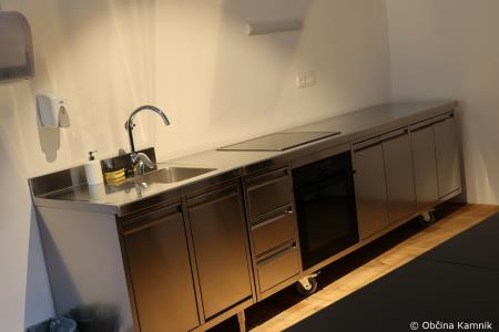 Javno vodstvo po samostanu Mekinje in predstavitev nove večnamenske dvorane (8)